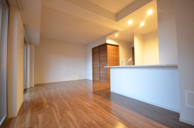 フローレンス横川駅前プレミアムステージの物件内観写真