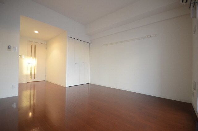 グラビスコート光町の物件内観写真