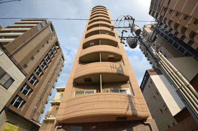 グランドポレストーネ東平塚の物件外観写真