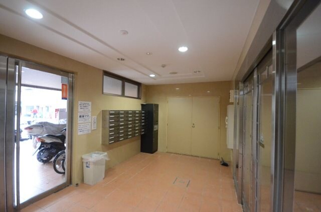 グランドポレストーネ東平塚の物件外観写真