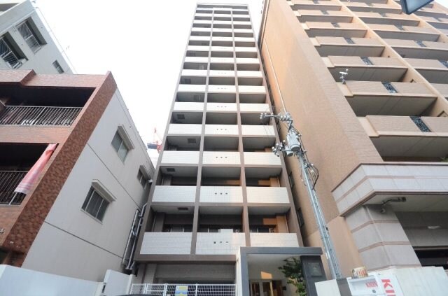 グラビスコート上幟町の物件外観写真