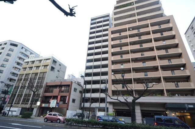 グラビスコート上幟町の物件外観写真