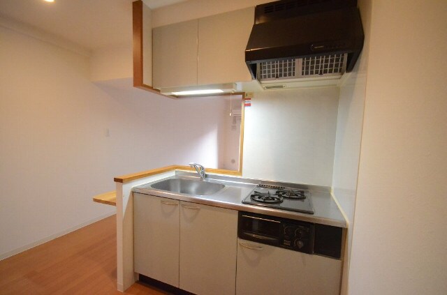 グラビスコート上幟町の物件内観写真