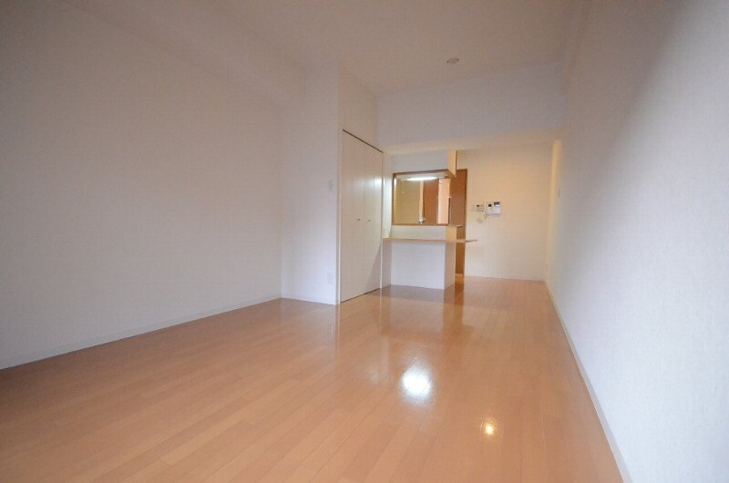 グラビスコート上幟町の物件内観写真