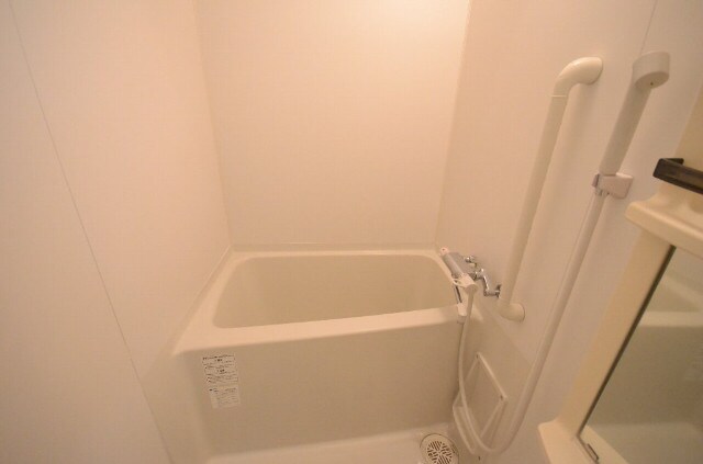 グラビスコート上幟町の物件内観写真