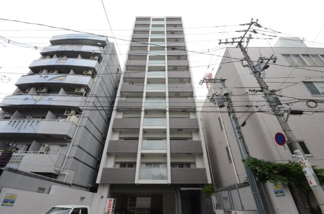 グラビスコート白島の物件外観写真