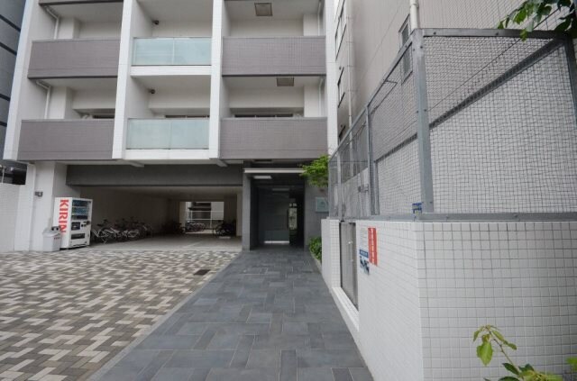 グラビスコート白島の物件外観写真