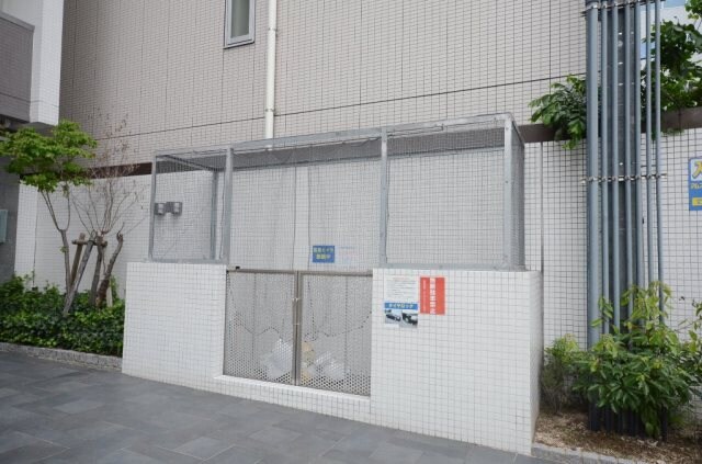 グラビスコート白島の物件外観写真