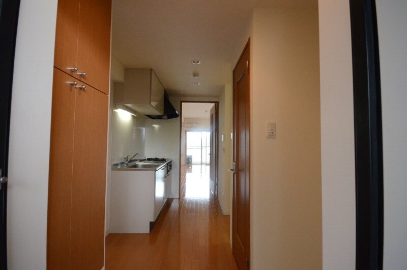 グラビスコート白島の物件内観写真