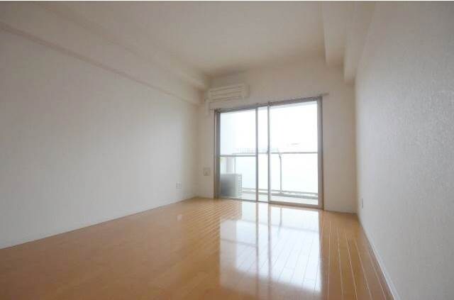 グラビスコート白島の物件内観写真