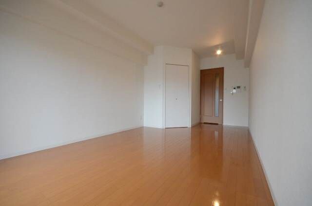 グラビスコート白島の物件内観写真