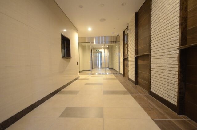 ラルウェンディ縮景園前　イーストの物件外観写真