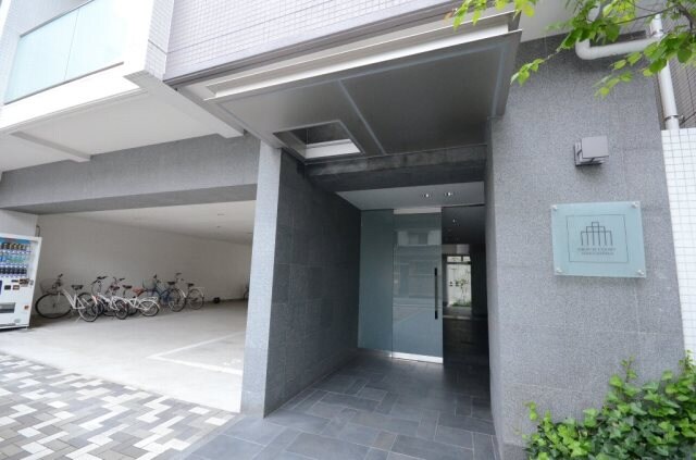 グラビスコート白島の物件外観写真