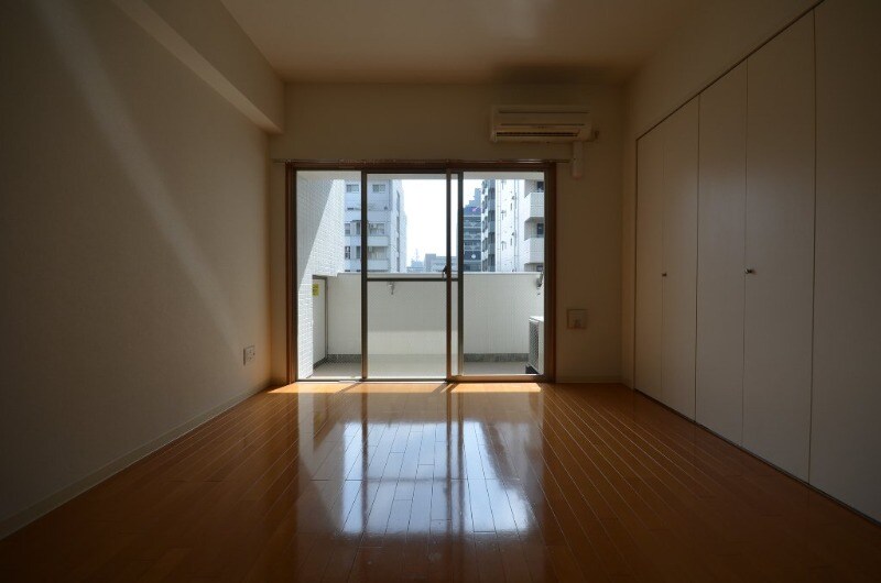 グラビスコート白島の物件内観写真