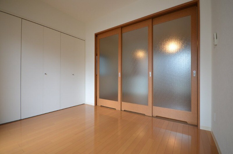 グラビスコート白島の物件内観写真