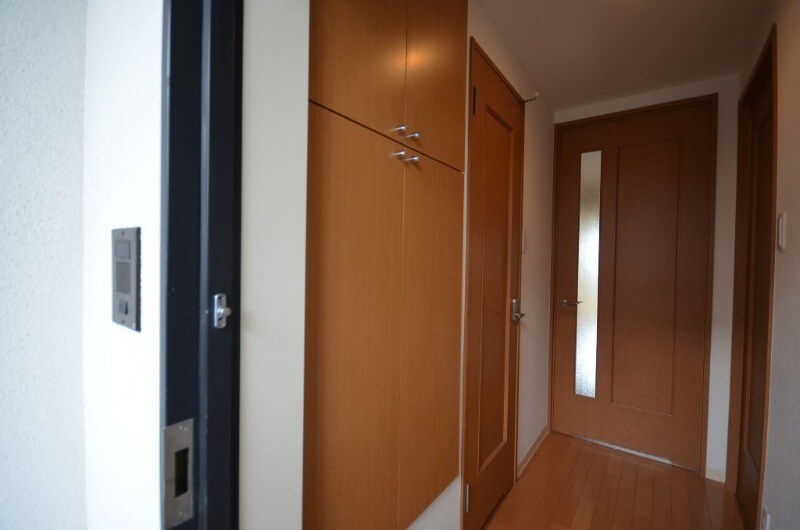 グラビスコート白島の物件内観写真