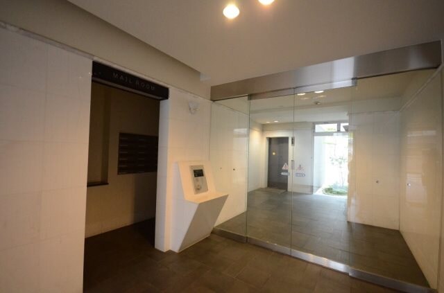 グラビスコート白島の物件外観写真