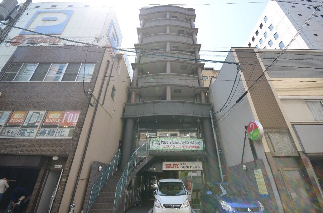 LION大手町の物件外観写真