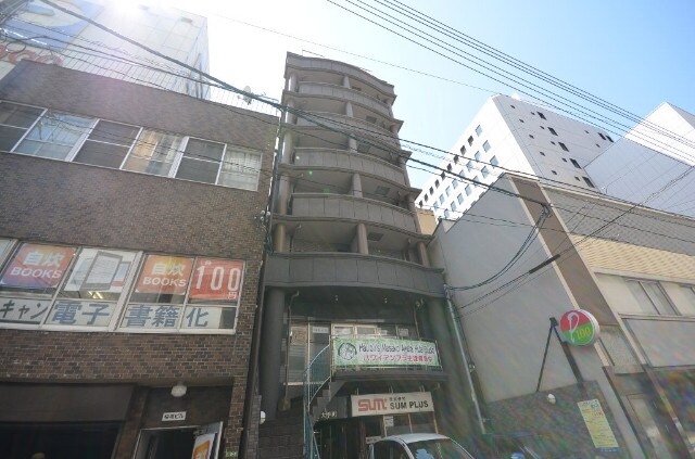 LION大手町の物件外観写真