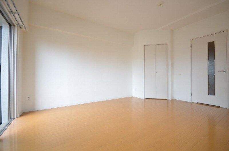 グラビスコート紙屋町の物件内観写真