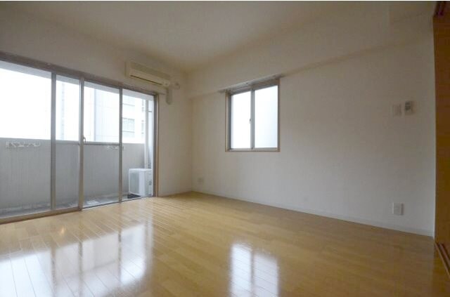 グラビスコート八丁堀の物件内観写真