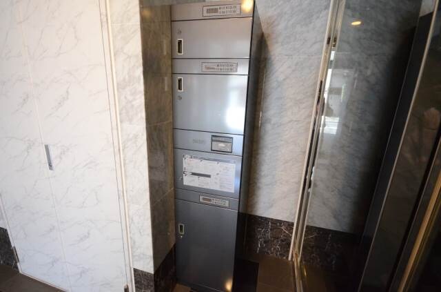 グランドポレストーネ金屋の物件外観写真