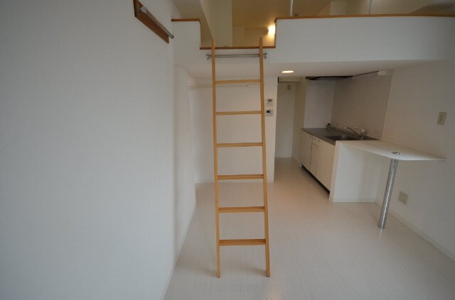 グランドポレストーネ金屋の物件内観写真