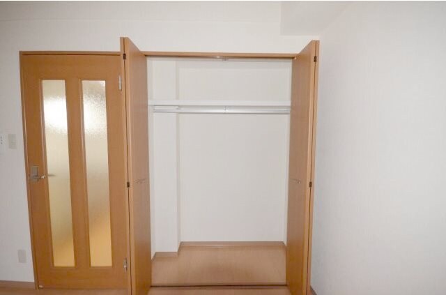 東雲パレスの物件内観写真