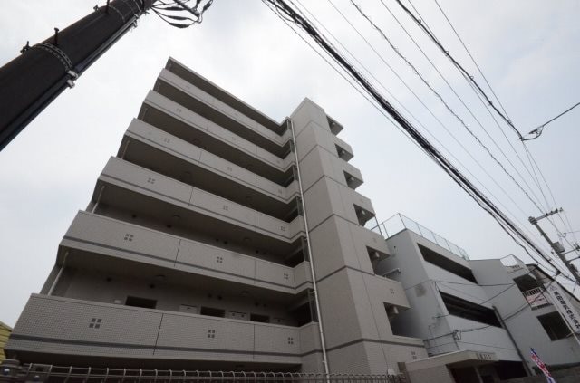 東雲パレスの物件外観写真