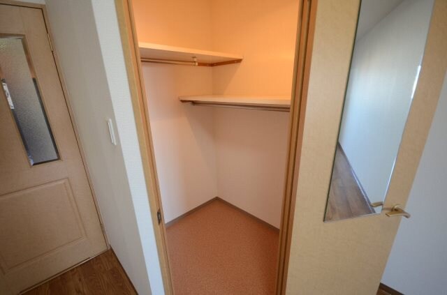 ロアール松川町の物件内観写真