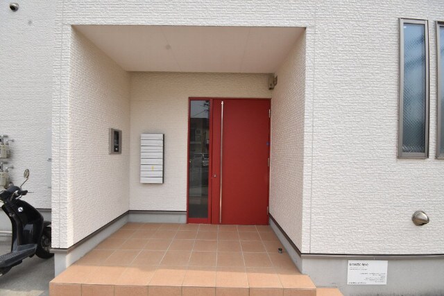 Grandtic Reveの物件外観写真