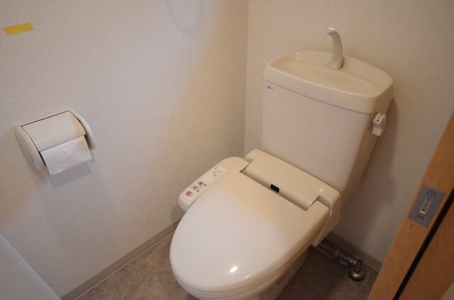 ロアール松川町の物件内観写真