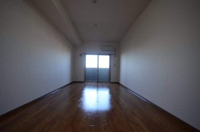 ロアール松川町の物件内観写真