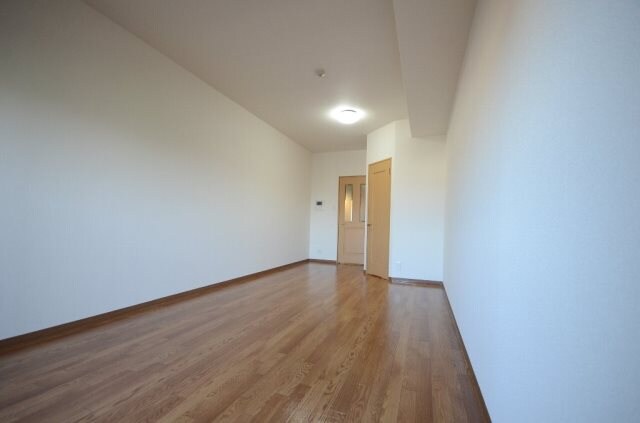 ロアール松川町の物件内観写真