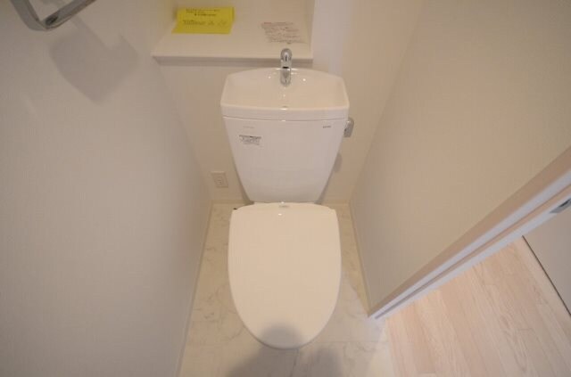 AZURE幟町の物件内観写真