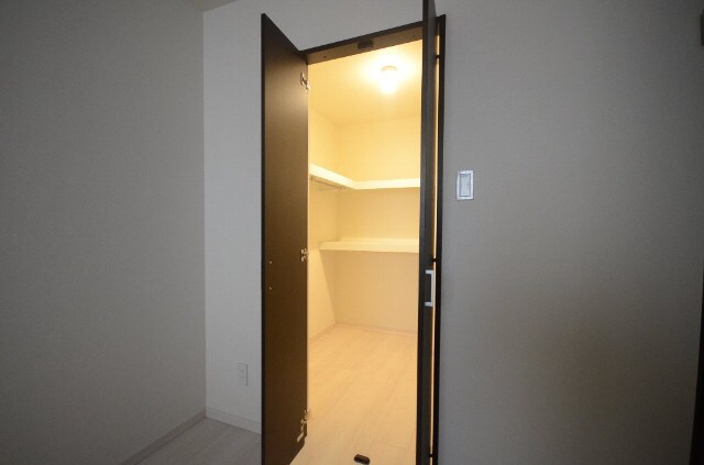 元宇品パレスの物件内観写真