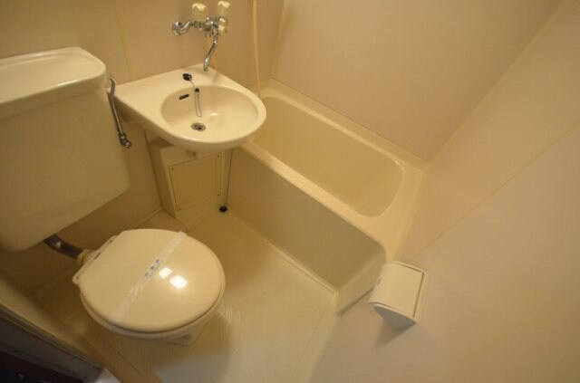 エステート１６東雲の物件内観写真