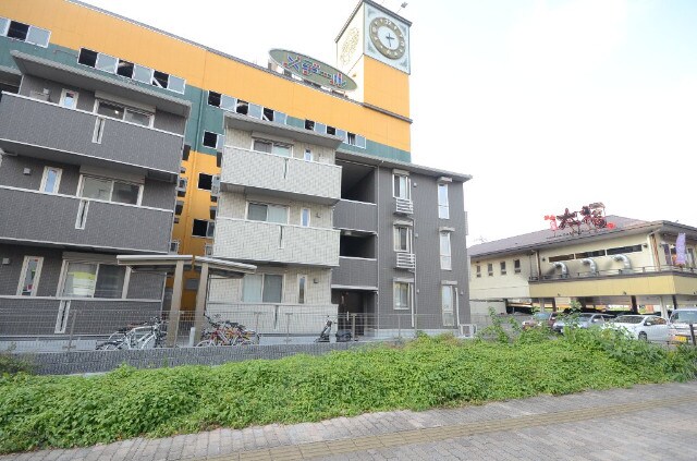 エルマーナ　B棟の物件外観写真