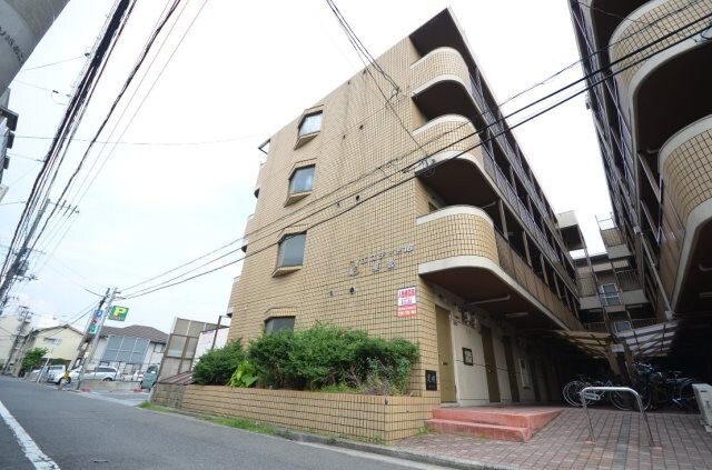 エステート１６東雲の物件外観写真