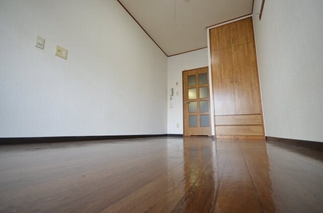 エステート１６東雲の物件内観写真