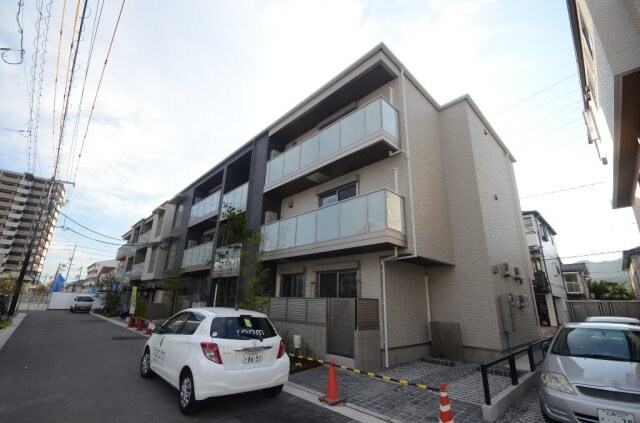 シャーメゾン三洋の物件外観写真