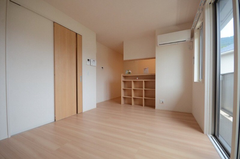 アザレアの物件内観写真