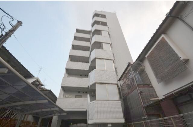 三篠北パークマンションの物件外観写真