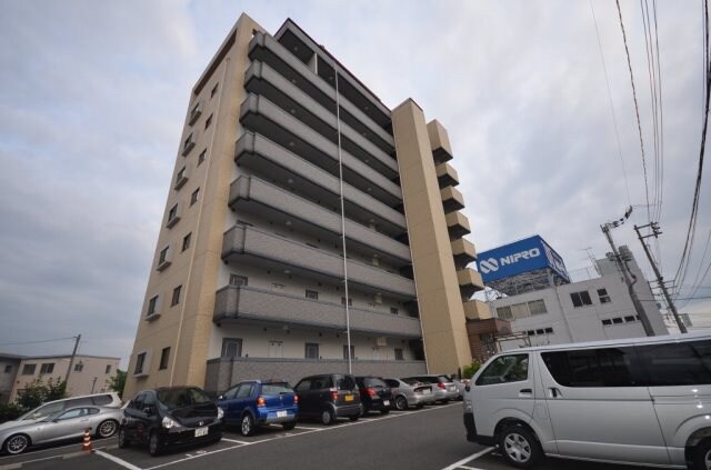 フレーバーの物件外観写真