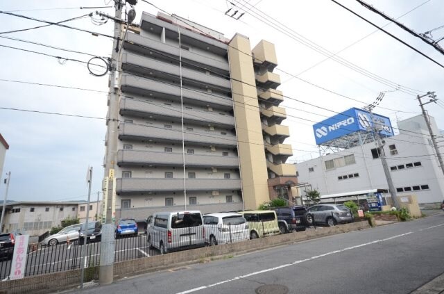 フレーバーの物件外観写真