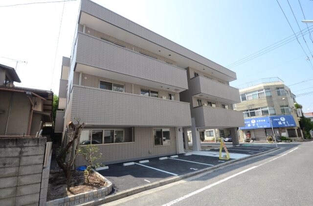 ウィステリア舟入の物件外観写真