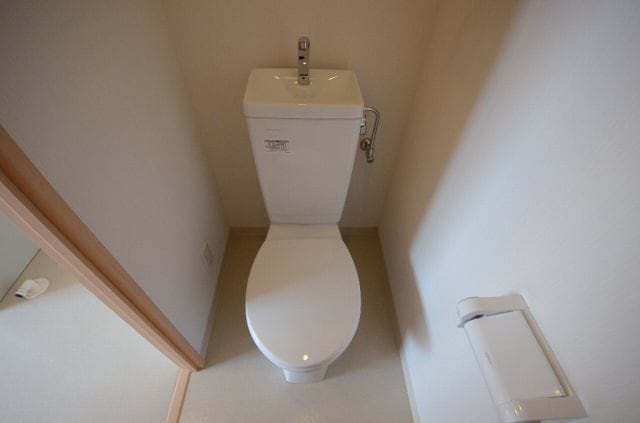 ウィステリア舟入の物件内観写真