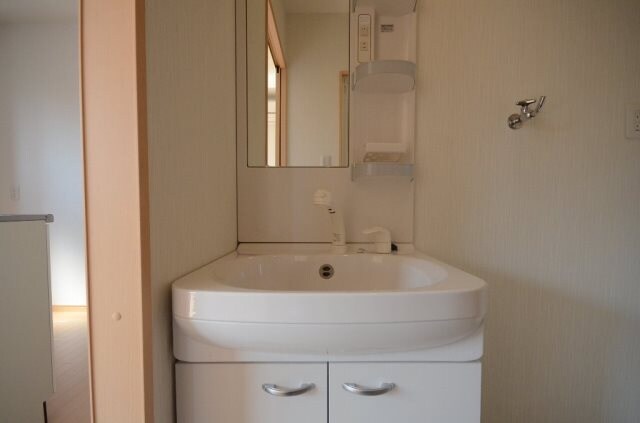 ウィステリア舟入の物件内観写真