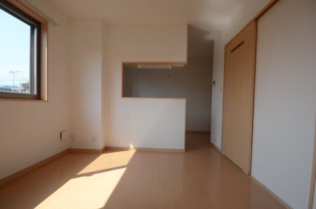 ウィステリア舟入の物件内観写真