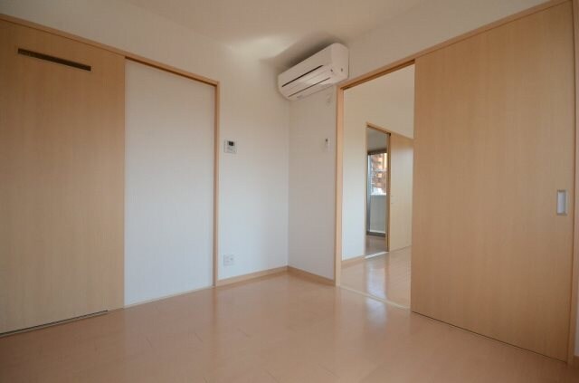 ウィステリア舟入の物件内観写真